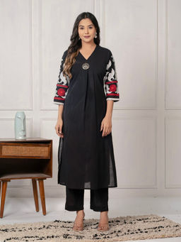 Autumnlane - Mika Ebony Embroidery Cotton Kurta with Pant (Set of 2)