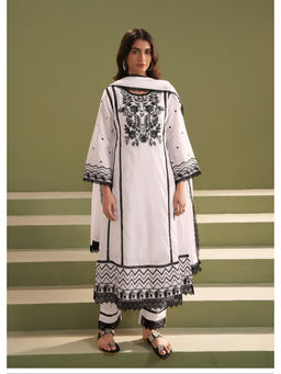 Autumnlane - Nadira Seashell Embroidery Kurta with Pant & Dupatta (Set of 3)