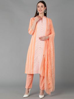 Vaamsi - Women Orange Silk Blend Ethnic Motifs Straight Kurta Pant with Dupatta (Set of 3)