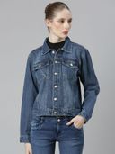Navy Blue color option, Currently selected