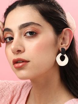 Sohi - Silver Plated Designer Casual Drop Earring for Women