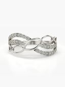 White Gold color option