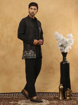 Jompers - Men Solid Black Kurta and Pyjama with Waistcoat
