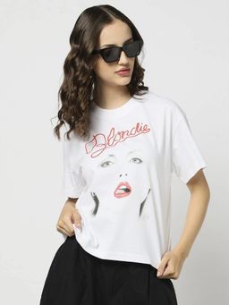 GAP - Women’s White Loose Fit Graphic Crew Neck T-Shirt