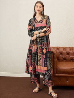 InWeave - Women Black Rayon V-Neck Kurta with Pant