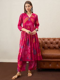 InWeave - Women Pink Rayon V-Neck Kurta with Pant