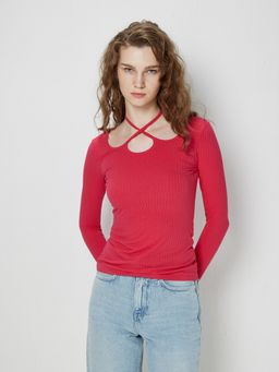 Cover Story - Pink Criss Cross Solid Top