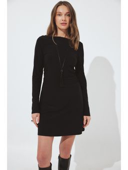 NA-KD - Black Long Sleeve Mini Dress