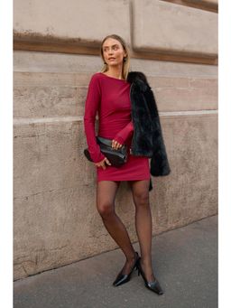 NA-KD - Red Long Sleeve Mini Dress