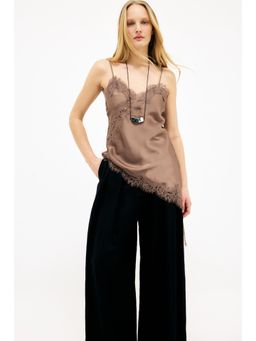 NA-KD - Brown Scallop Lace Singlet Top