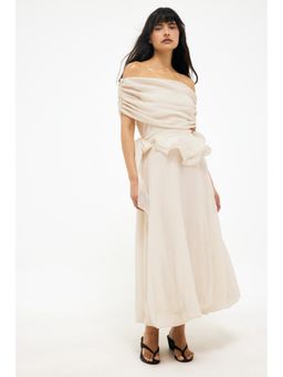 NA-KD - Cream Sheer Off Shoulder Maxi Dress
