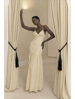NA-KD - Cream Gathered Strap Dress