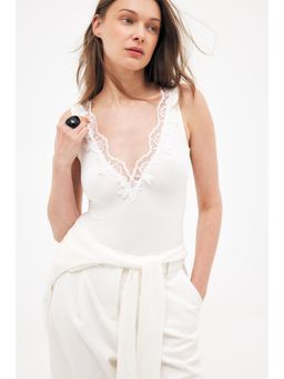 NA-KD - Cream Lace Insert Body Top