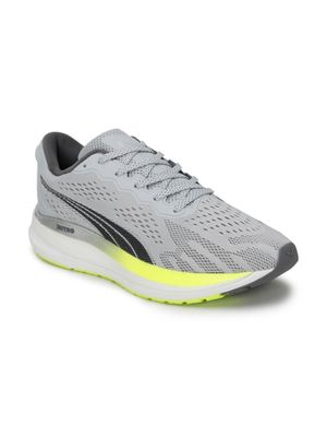 puma men grey running shoes