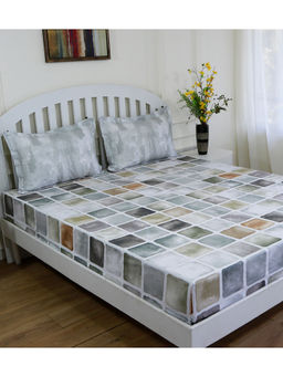 GM - Grey Off-White Geometric 180 TC Cotton Queen Bedsheet with 2 Pillow Covers (Set of 3)