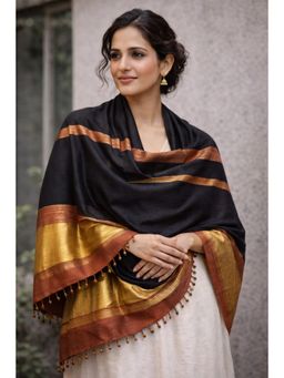 Amounee - Jam Khambhadiya Hand Woven Shawl - Black