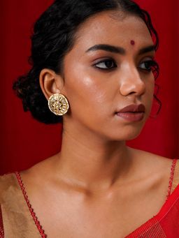 Teejh - Kirtana Gold and White Stud