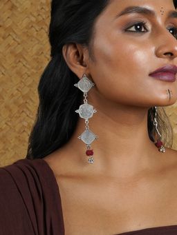 Teejh - Dihariya Coin Earrings