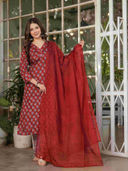 Maroon color option, Currently selected