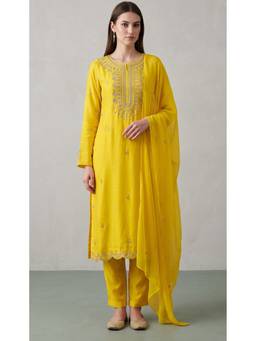 Basanti Kapde aur Koffee - Mustard Embroidered Kurta with Salwar and Dupatta