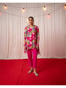Chrkha - Pink Bhado 2.0 - Printed Short Kurta with Pant