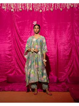 Chrkha - Grey Bhado- Printed Kurta with Pant