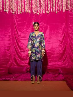 Chrkha - Bhado- Purple Printed Short Kurta with Pant