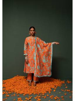 Chrkha - Masakali- Orange Printed Kurta with Pant and Dupatta