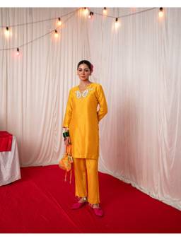 Chrkha - Paisley- Yellow Mirror Embroidered Short Kurta and Pants