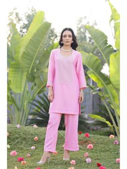 Chrkha - Garden- Pink Yoke Solid Short Kurta with Pant and Dupatta