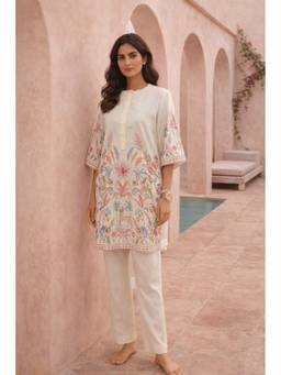 SAMATVAM BY ANJALI BHASKAR - Aranya Embroidered White Kurta with Pant