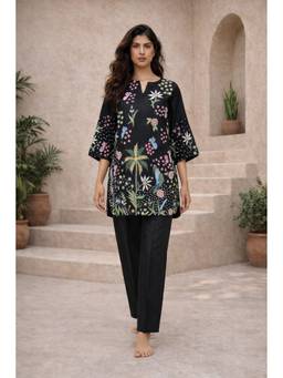 SAMATVAM BY ANJALI BHASKAR - Tahiba Embroidered Black Kurta with Pant