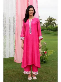 CHARU MAKKAR - Nina Pink Kurta With Palazzo And Dupatta