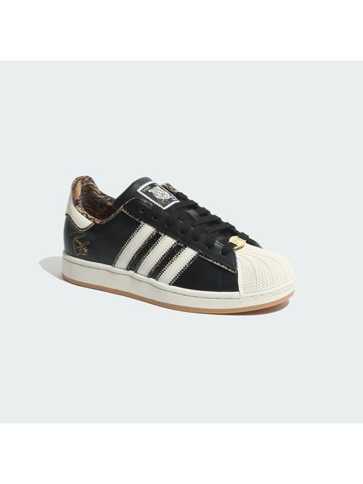 adidas gazelle silver green womens ADIDAS ORIGINALS Superstar II W "Core Black/Gold Metallic" JS4045