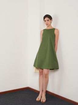 FABLE STREET - Green A-Line Sleeveless Round Neck Dress