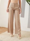 Beige color option, Currently selected