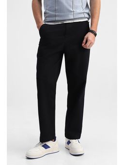Snitch - Black Solid Relaxed Casual Trouser for Men