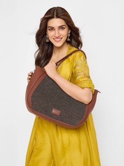 Zouk - Bristel Luna Handbag