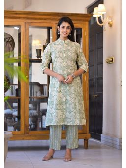 Juniper - Sage Green Floral Printed Straight Kurta and Pant