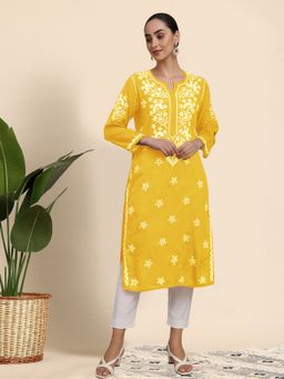 PARAMOUNT CHIKAN - Yellow Cotton Blend Embroidered Straight Kurta