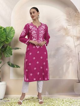 PARAMOUNT CHIKAN - Magenta Cotton Blend Embroidered Straight Kurta