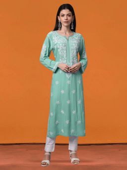 PARAMOUNT CHIKAN - Green Cotton Blend Embroidered Straight Kurta