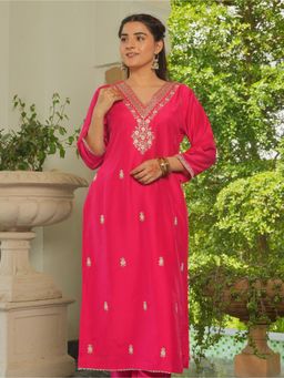 ARAMYA - Pink Chinon Embroidered Straight Kurta