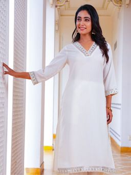 ARAMYA - Off White Cotton Slub Embellished Straight Kurta