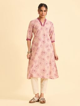 VISMAY - Pink Pure Cotton Embroidered Straight Kurta