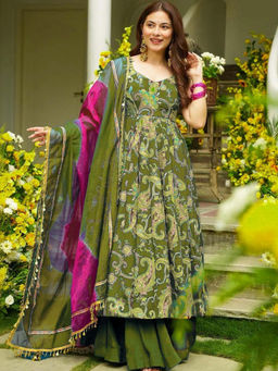 ESTELA - Green Women Printed Sequinned Silk Crepe Anarkali Kurta with Palazzo and Dupatta