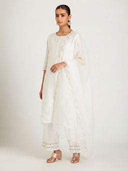 SAMAK By Marziamehdi - White Pure Light Kurta with Pant and Dupatta