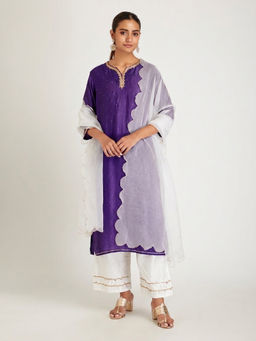 SAMAK By Marziamehdi - Purple Dusk Bloom Kurta with Pant and Dupatta