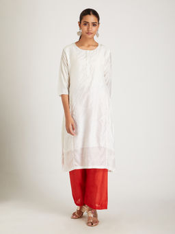 SAMAK By Marziamehdi - White Crimson Dusk Kurta with Pant
