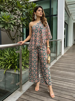 Label Kanupriya - Forest Green One-Shoulder Co-Ord Set